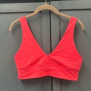 NWOT LULULEMON ALIGN VNECK BRA A/B